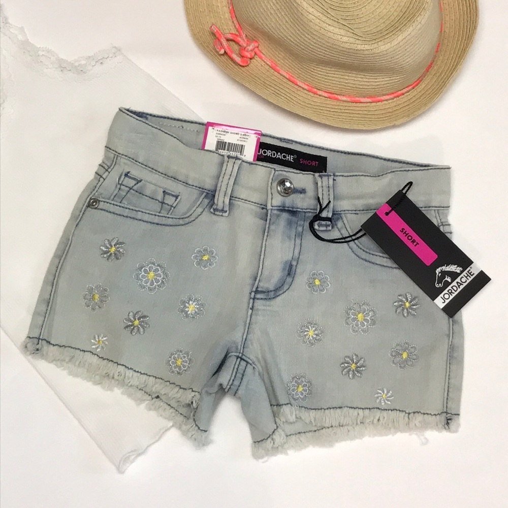 ✨HP✨ Jordache Girls Embroidered Jean Shorts